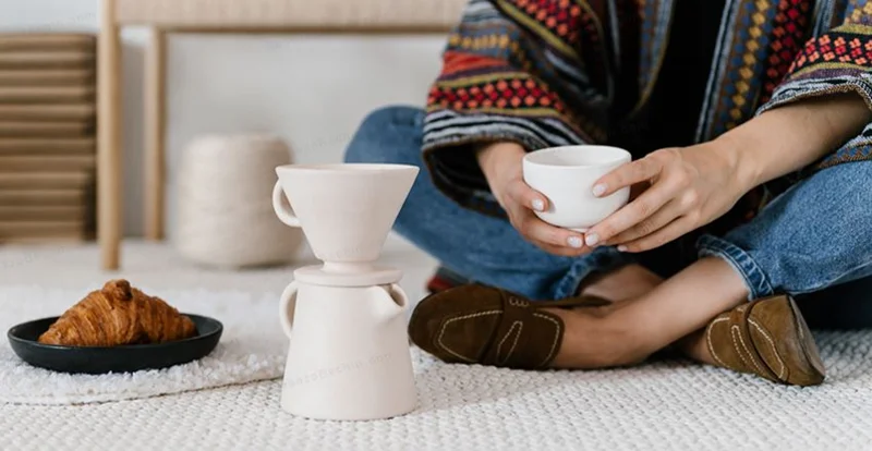 روش های خانگی برای از بین بردن لکه قهوه از روی فرش